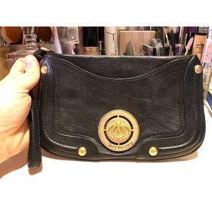 ✨Juicy Couture Wristlet✨